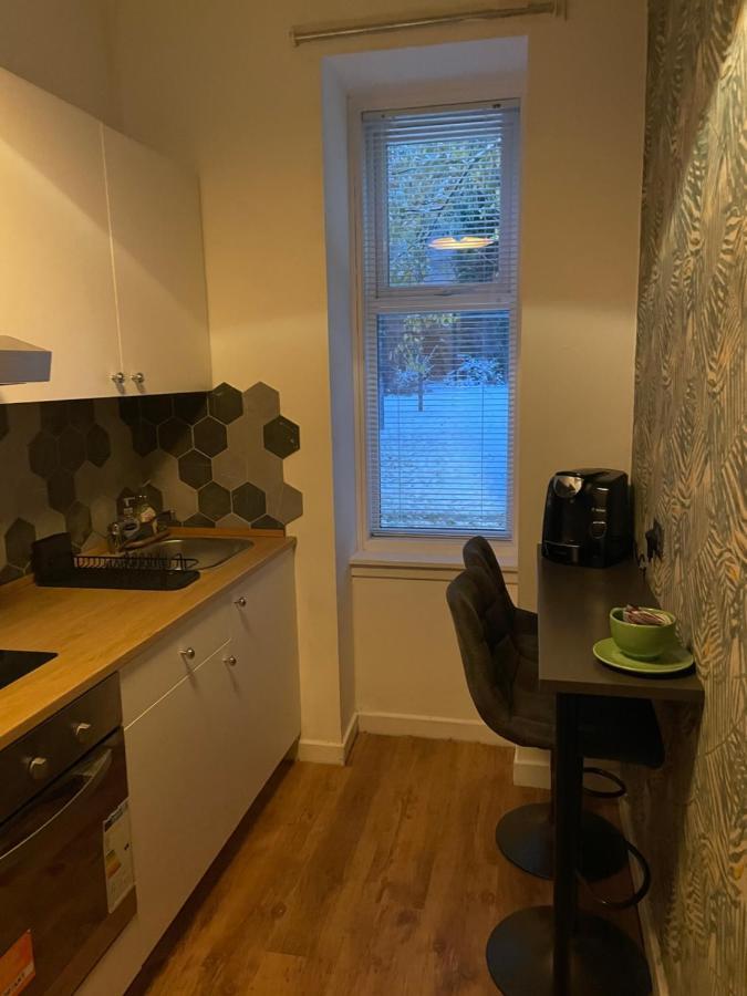 The Wee Studio Flat Paisley Eksteriør billede