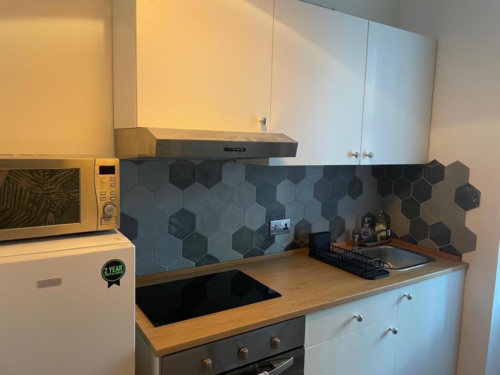 The Wee Studio Flat Paisley Eksteriør billede